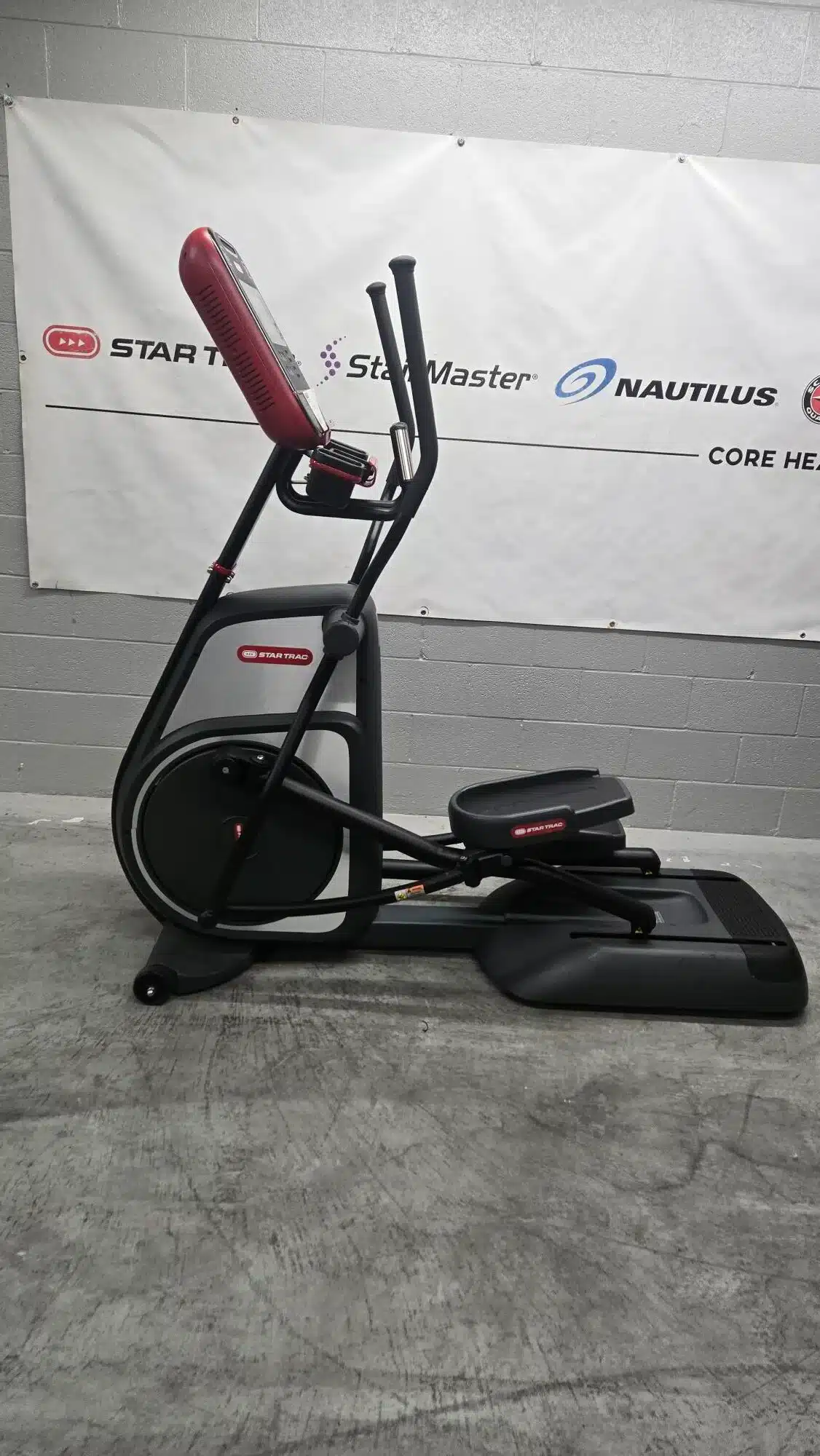 Core Health & Fitness 8CT Cross Trainer